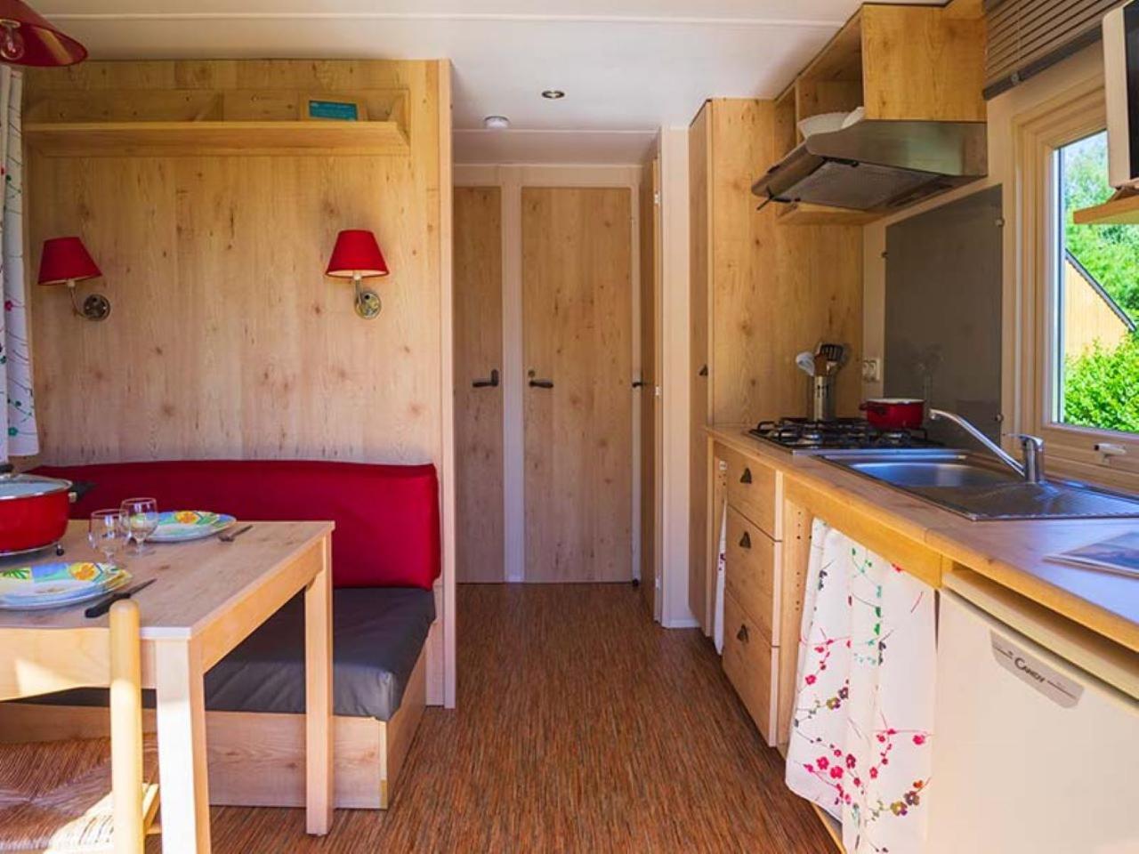 Sillé-le-Guillaume Camping De La Foret Seasonova מראה חיצוני תמונה